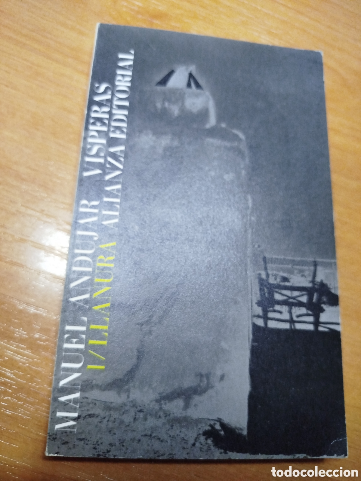 Libros de segunda mano: V&iacute;speras. Llanura. Manuel And&uacute;jar. Alianza editorial - Foto 1