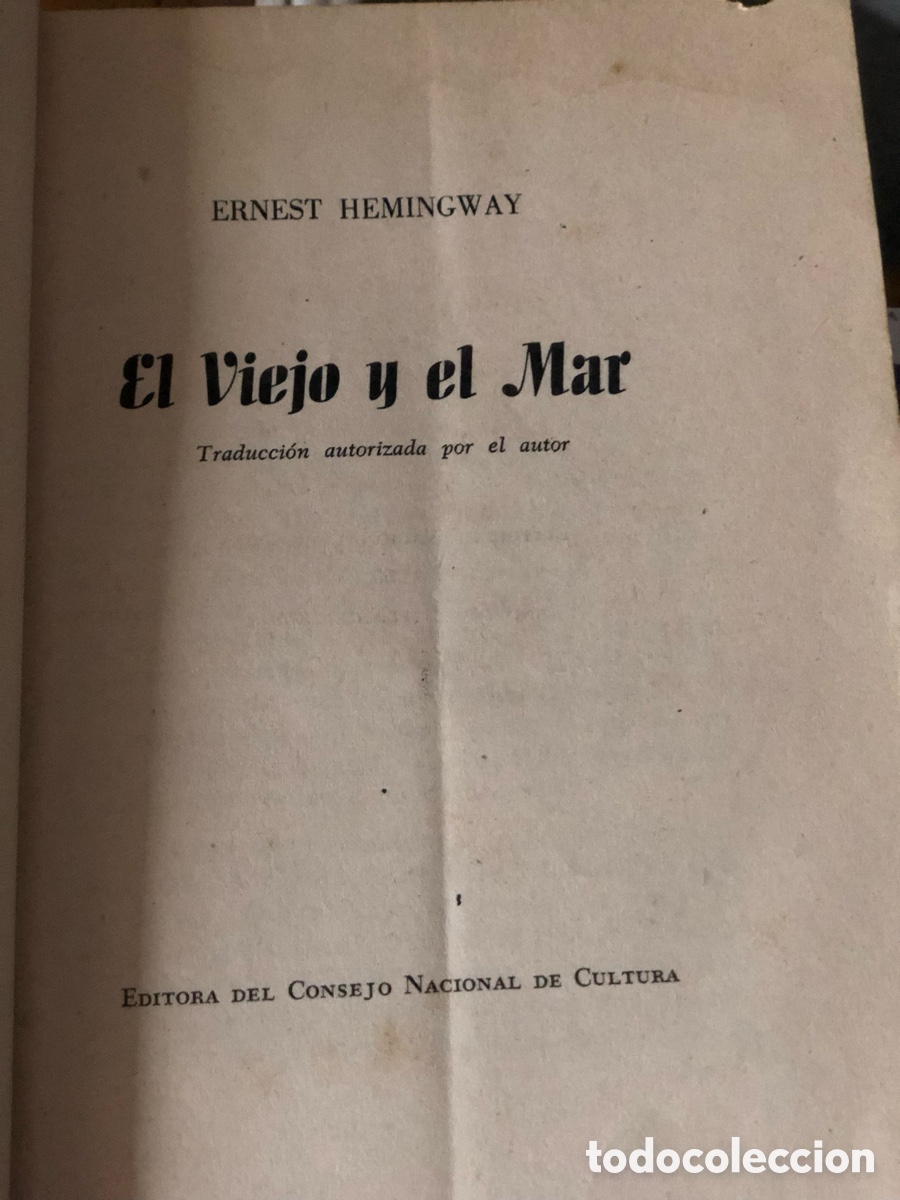Libros de segunda mano: Libro &ldquo;El viejo y el mar&rdquo; de Ernest Hemingway - Foto 2