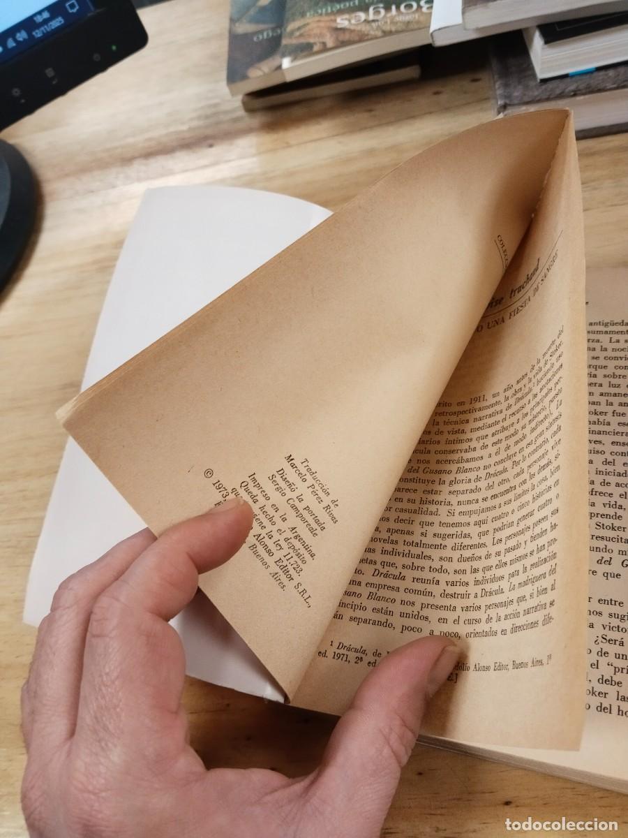 Libros de segunda mano: La Madriguera del Gusano Blando - Bram Stoker - Foto 6