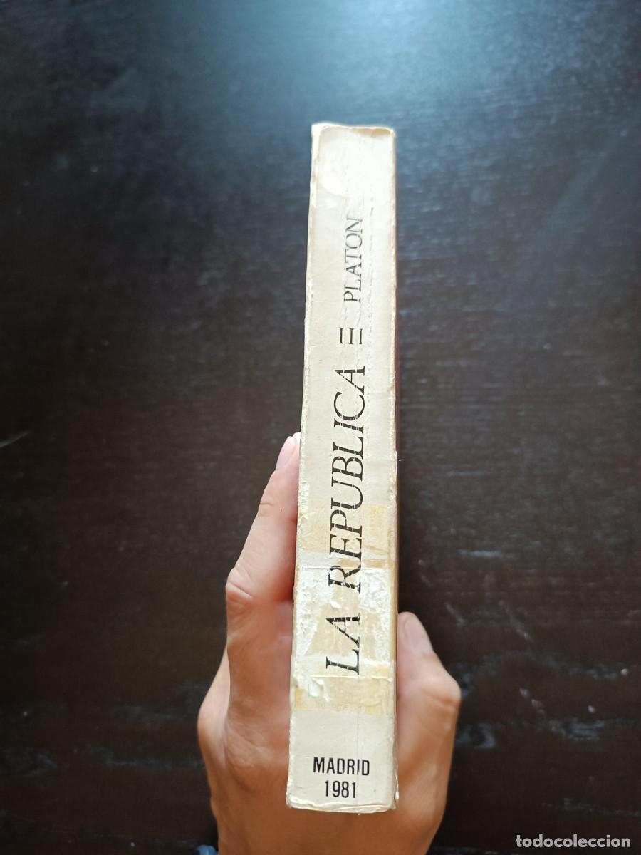 Libros de segunda mano: La Rep&uacute;blica V-III - Plat&oacute;n. Centro de Estudios Constitucionales - Foto 3