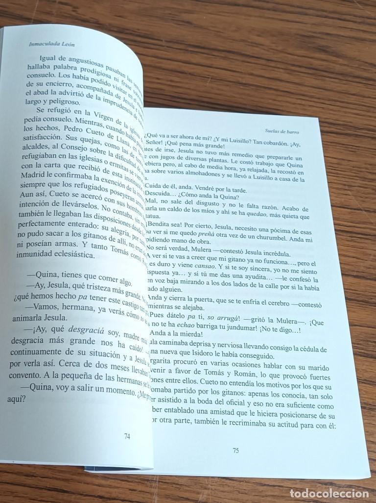 Libros de segunda mano: SUELAS DE BARRO - Inmaculada Le&oacute;n - Meustaescribir - Primera edici&oacute;n 2015 - Foto 5