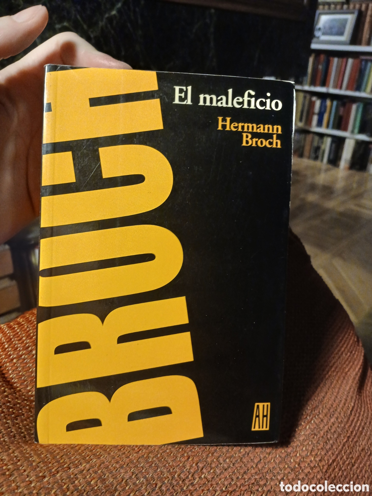 Libros de segunda mano: El maleficio, Hermann Broch - Foto 1