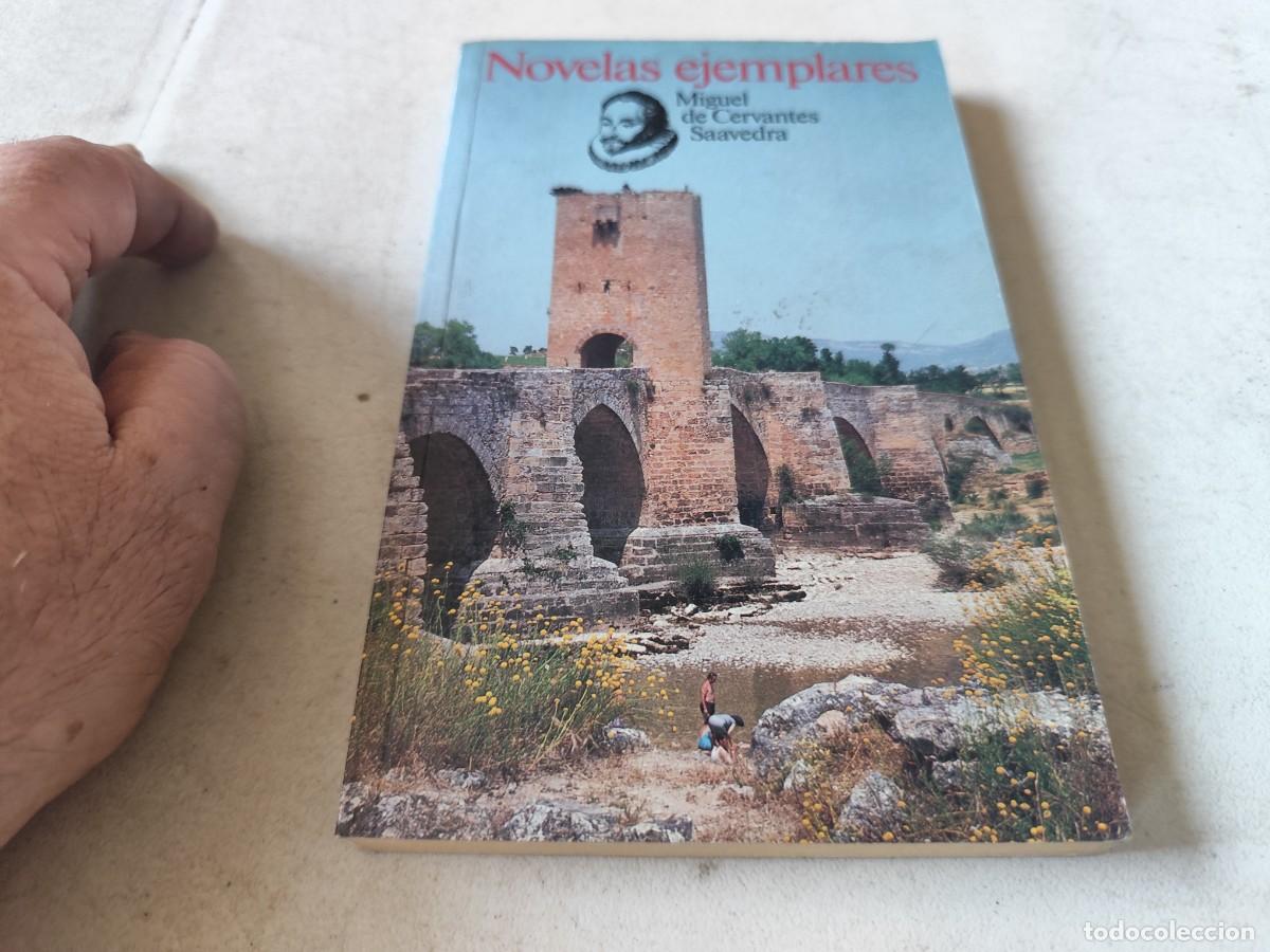 Libros de segunda mano: NOVELAS EJEMPLARES / MIGUEL DE CERVANTES / CAMA 32 / ORBIS - Foto 2