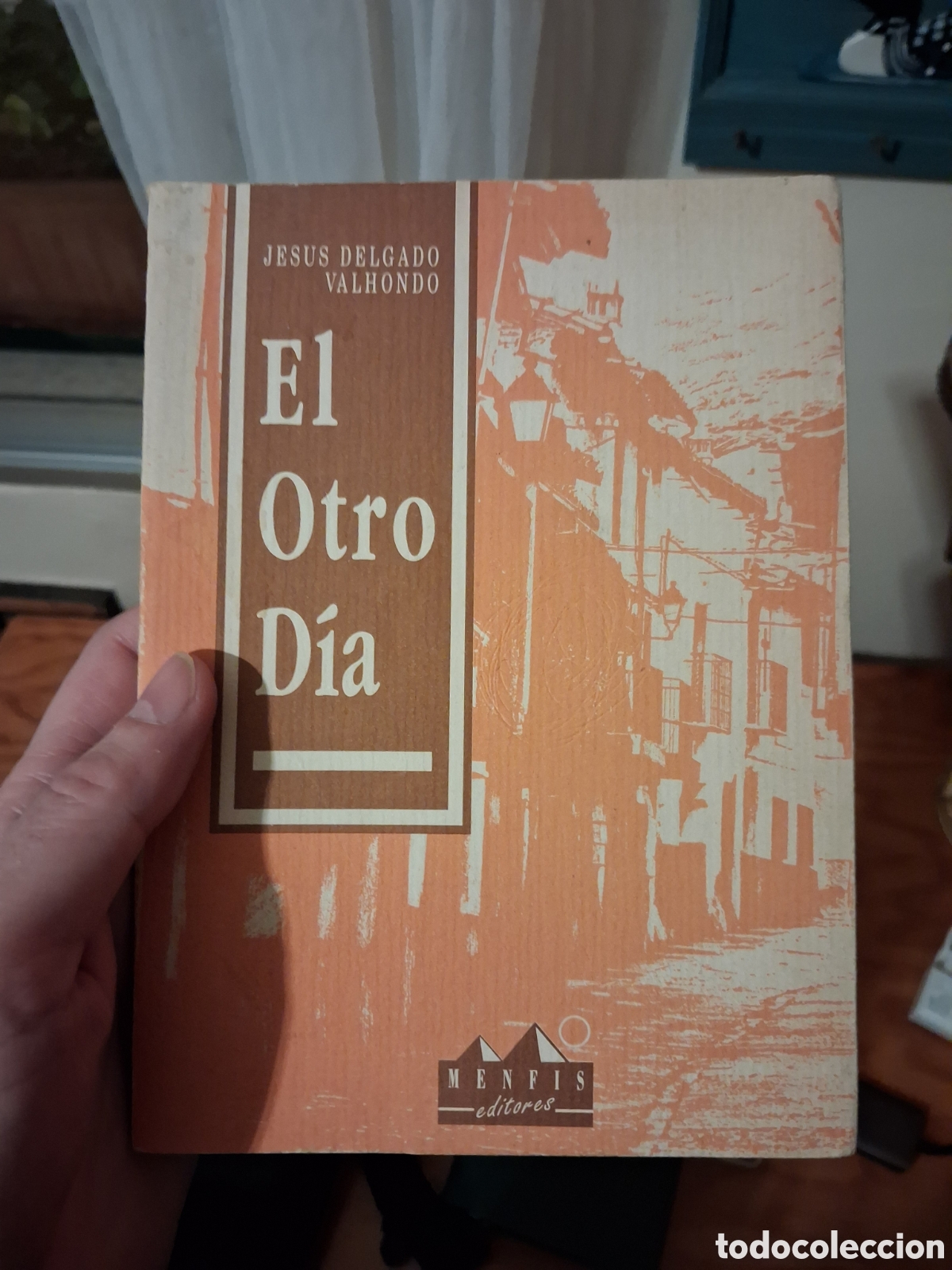 Libros de segunda mano: El otro d&iacute;a, Jes&uacute;s Delgado Valhondo - Foto 1