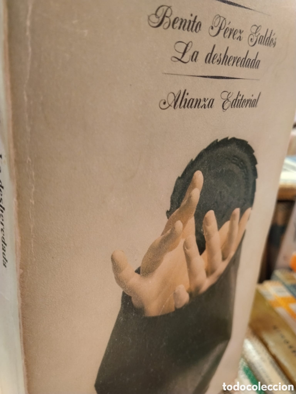 Libros de segunda mano: La desheredada - Benito P&eacute;rez Galdos - Foto 1