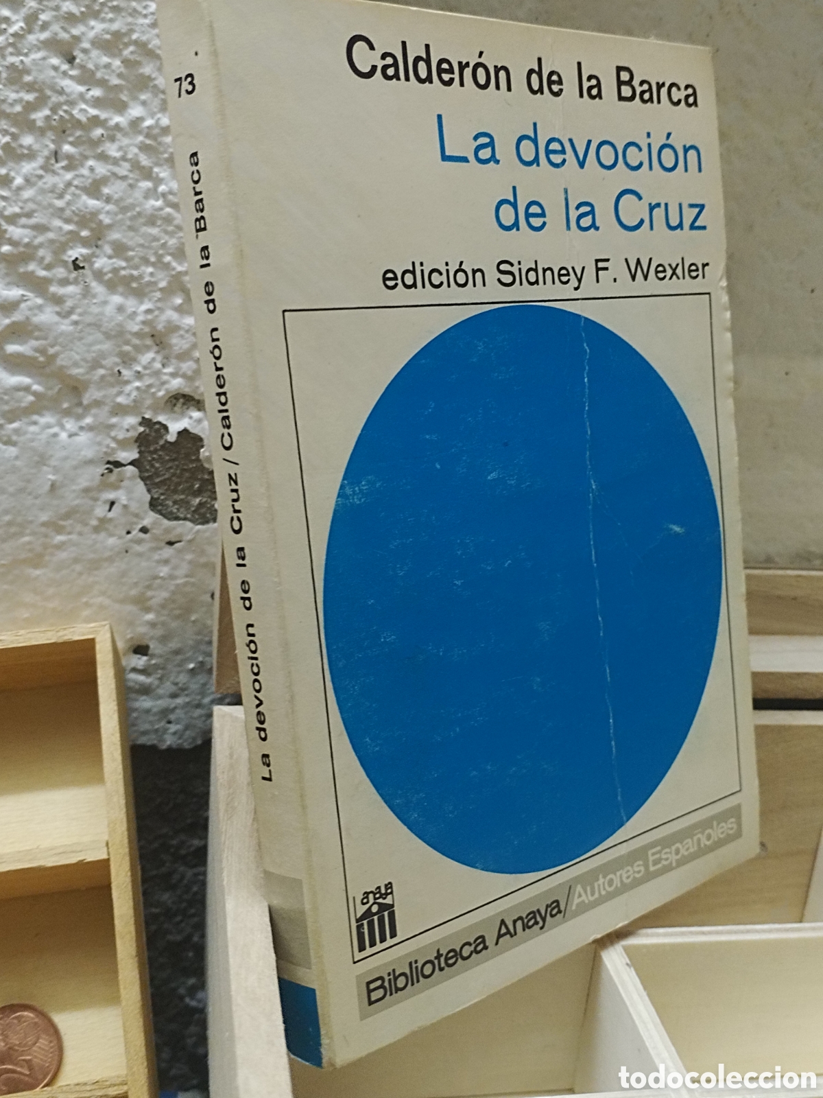 Libros de segunda mano: LA DEVOCION DE LA CRUZ a&ntilde;o 1972 - Foto 1
