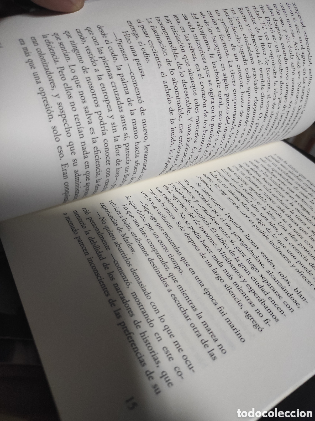 Libros de segunda mano: EL CORAZ&Oacute;N DE LAS TINIEBLAS. CONRAD, JOSEPH. - Foto 3