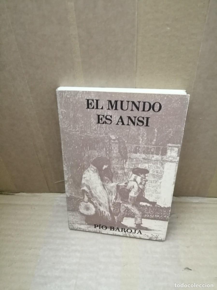 Livres d'occasion: El mundo es ans&iacute; (edici&oacute;n conmemorativa con motivo del centenario del nacimiento del autor)