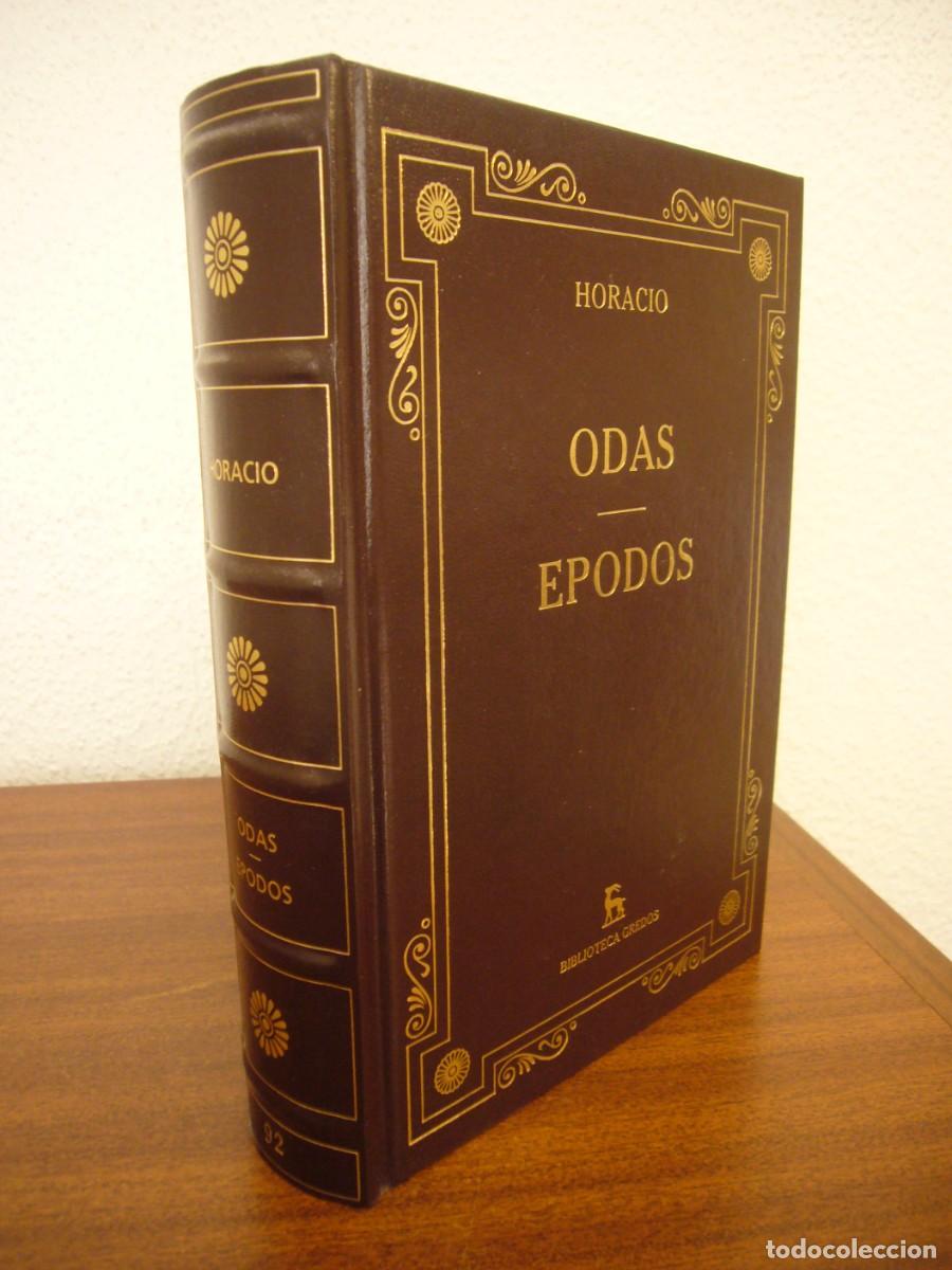 Libros de segunda mano: HORACIO: ODAS/ &Eacute;PODOS/ CANTO SECULAR (GREDOS, 2008) COMO NUEVO - Foto 1