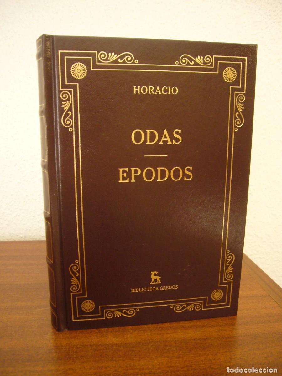 Libros de segunda mano: HORACIO: ODAS/ &Eacute;PODOS/ CANTO SECULAR (GREDOS, 2008) COMO NUEVO - Foto 2