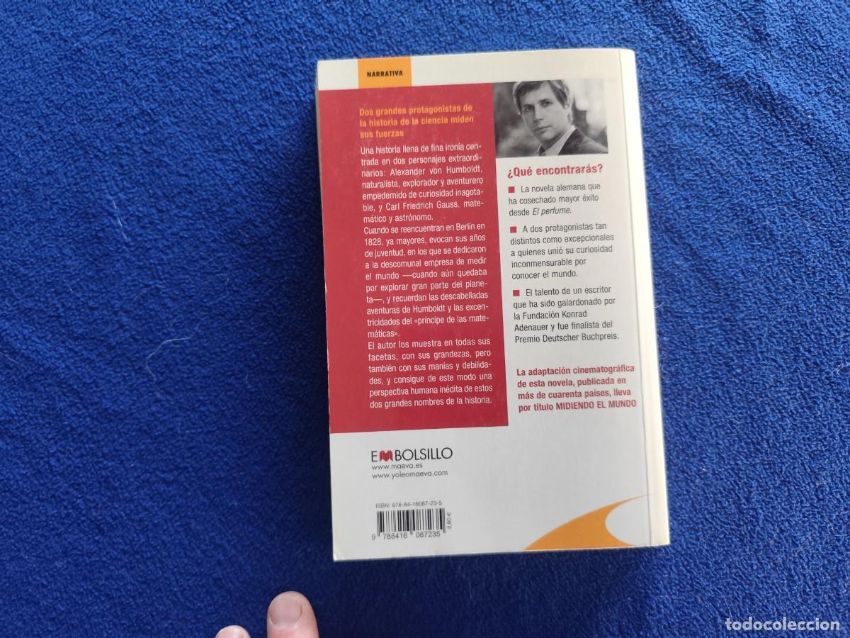 Libros de segunda mano: La Medici&oacute;n del Mundo Daniel Kehlmann Editorial Embolsillo 2016 - Foto 3