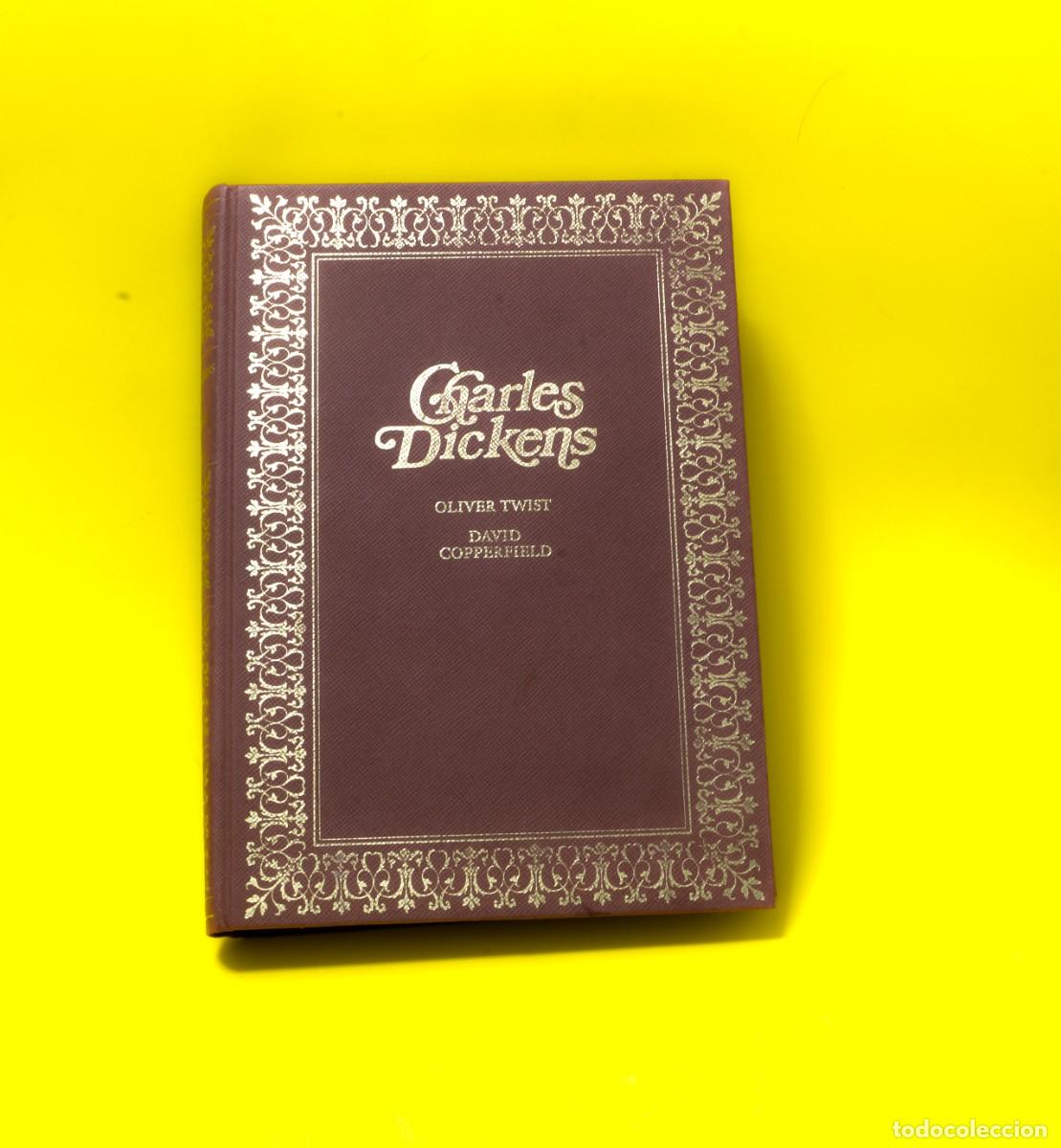 Libros de segunda mano: OLIVER TWIST Y DAVID COPERFIELD, Charles Dickens, Ediciones Nauta, ilustraciones Chacopino