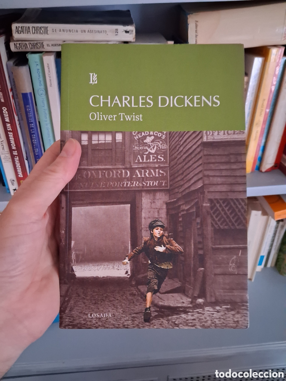 Libros de segunda mano: Oliver Twist, Charles Dickens