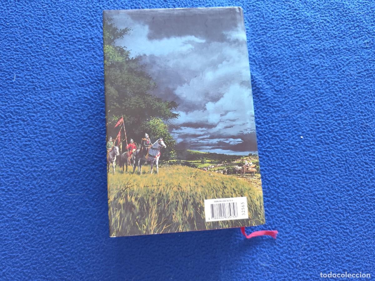 Libros de segunda mano: LOS PILARES DE LA TIERRA Ken Follet C&iacute;rculo de Lectores - Foto 3
