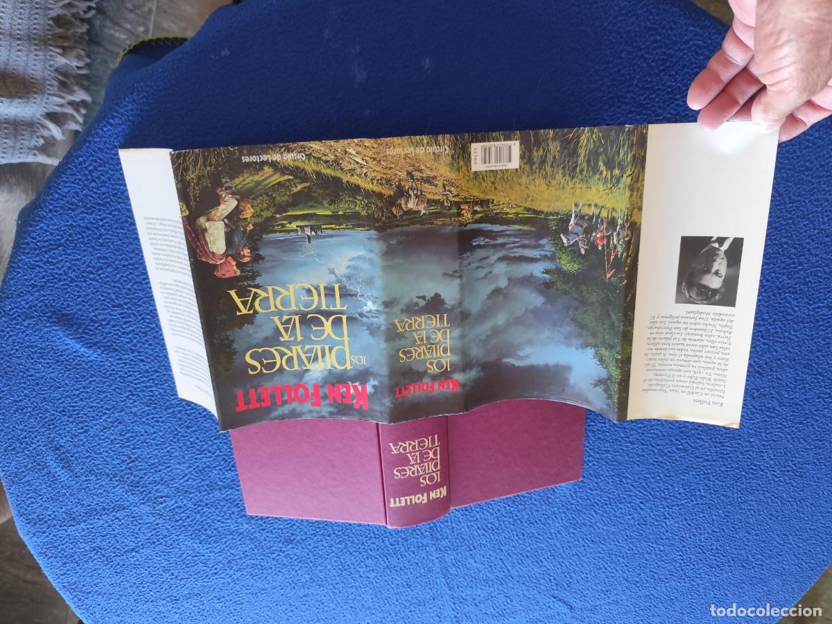 Libros de segunda mano: LOS PILARES DE LA TIERRA Ken Follet C&iacute;rculo de Lectores - Foto 4