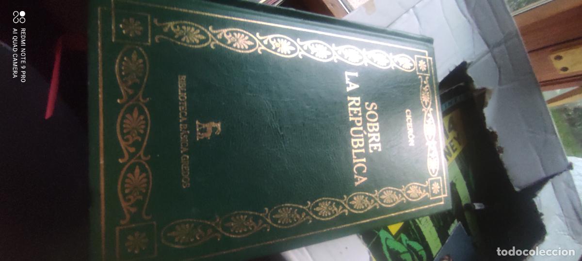 Second hand books: BIBLIOTECA B&Aacute;SICA GREDOS: SOBRE LA REPUBLICA. CICER&Oacute;N.