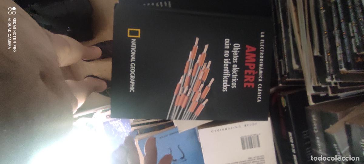 Libros de segunda mano: Amp&eacute;re, la electrodin&aacute;mica cl&aacute;sica: objetos el&eacute;ctricos a&uacute;n no identificados