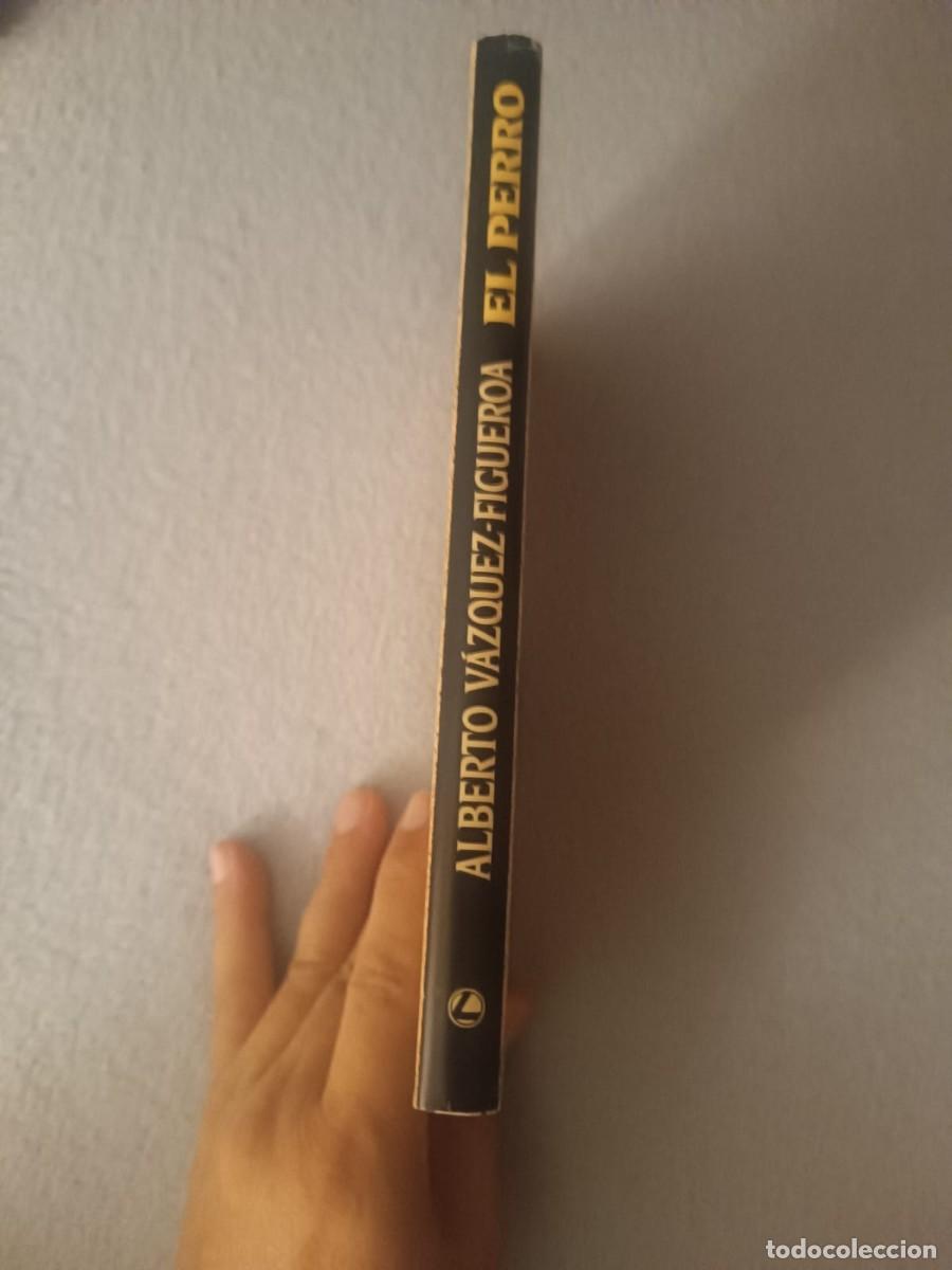 Libros de segunda mano: El perro - Alberto Vazquez-Figueroa (Edicion Circulo de Lectores) - Foto 3