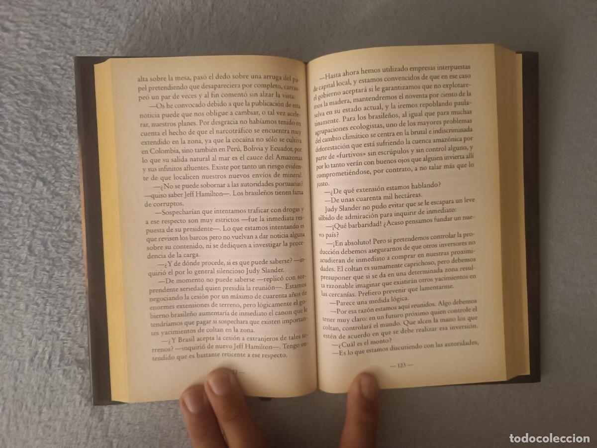 Libros de segunda mano: Coltan - Alberto Vazquez-Figueroa (Ediciones Zeta) - Foto 4