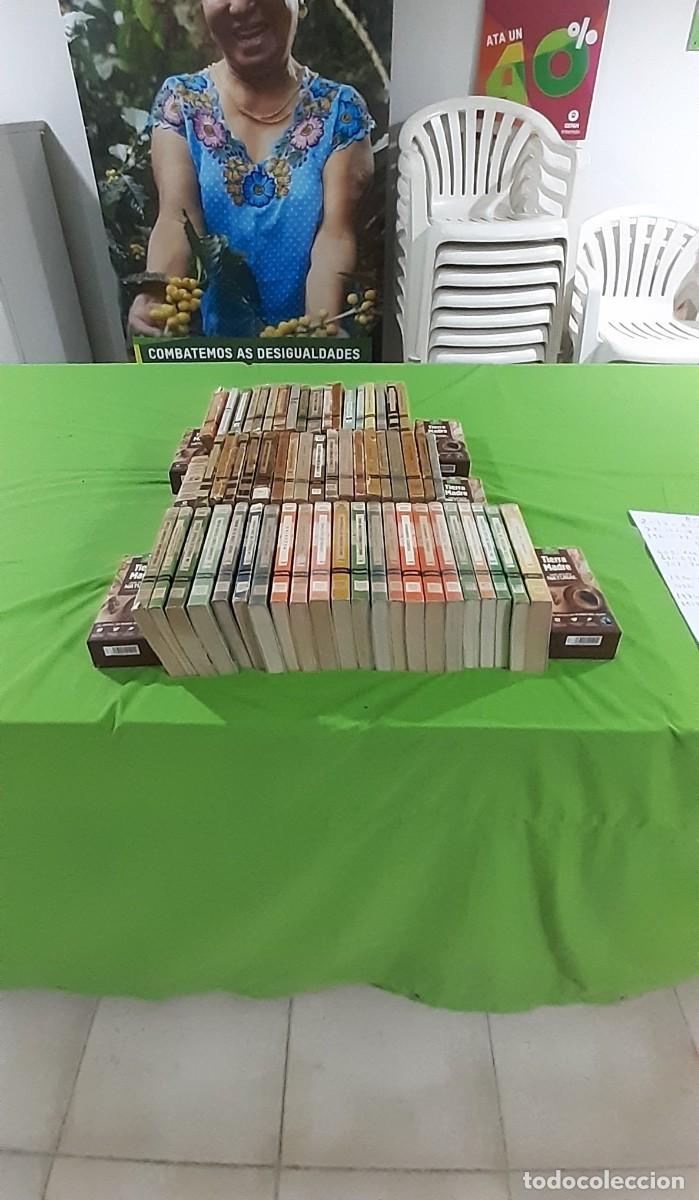 Gebrauchte B&uuml;cher: Colecci&oacute;n Austral 59 t&iacute;tulos. En diversas condiciones. Ver listado. Recaudaci&oacute;n para ONG de Vigo.