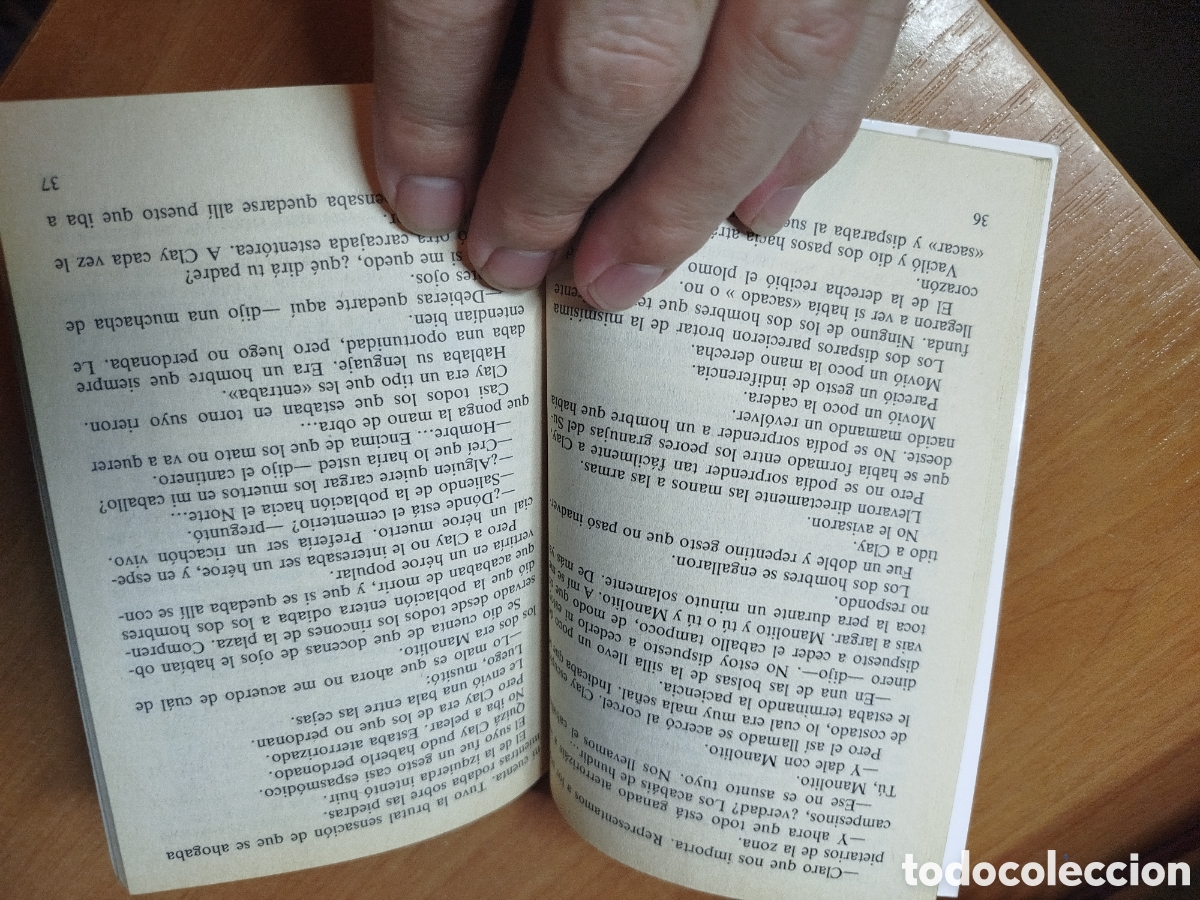 Libros de segunda mano: Unas gotas de sangre en M&eacute;xico. Silver Kane. Estilo Estefan&iacute;a - Foto 3