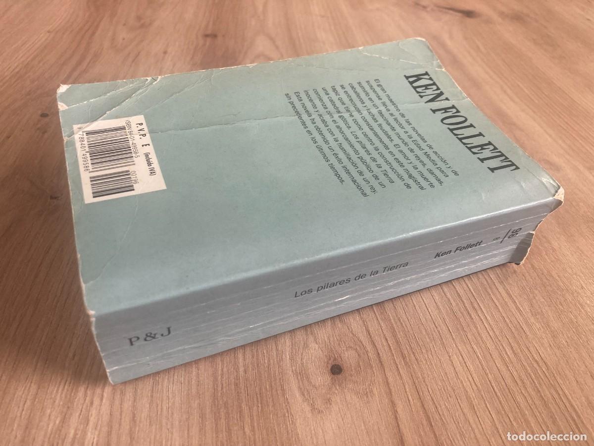 Libros de segunda mano: Los pilares de la tierra Ken Follet - Foto 3