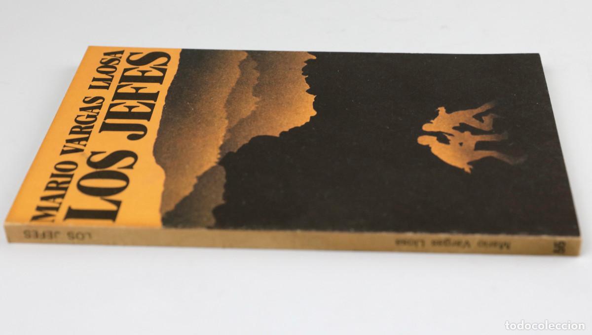 Libros de segunda mano: LOS JEFES. MARIO VARGAS LLOSA. 1&ordf; ed. Palabra menor, 1979. 18,5x12cm.