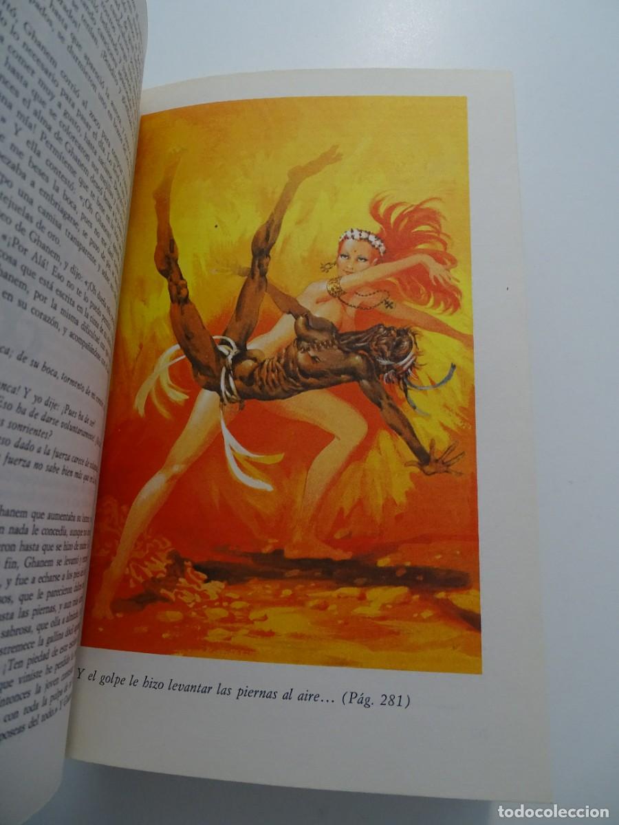 Libros de segunda mano: El libro de las mil y una noches. C&iacute;rculo de Lectores. Tomo I - Foto 2