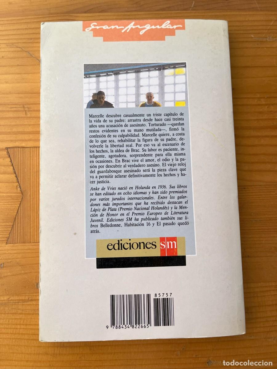 Libros de segunda mano: C&oacute;mplice, Tercera edici&oacute;n (junio de 1989) - Foto 2