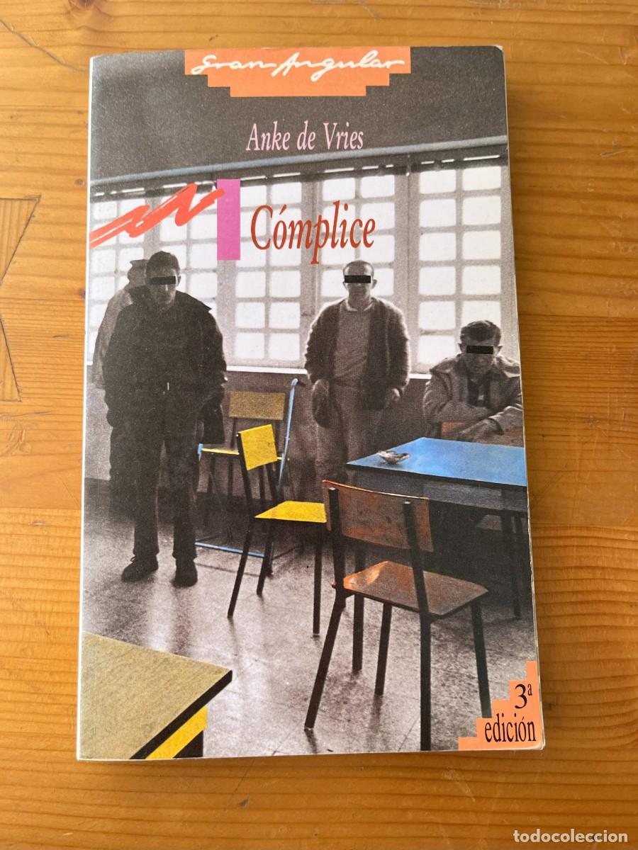 Libros de segunda mano: C&oacute;mplice, Tercera edici&oacute;n (junio de 1989)