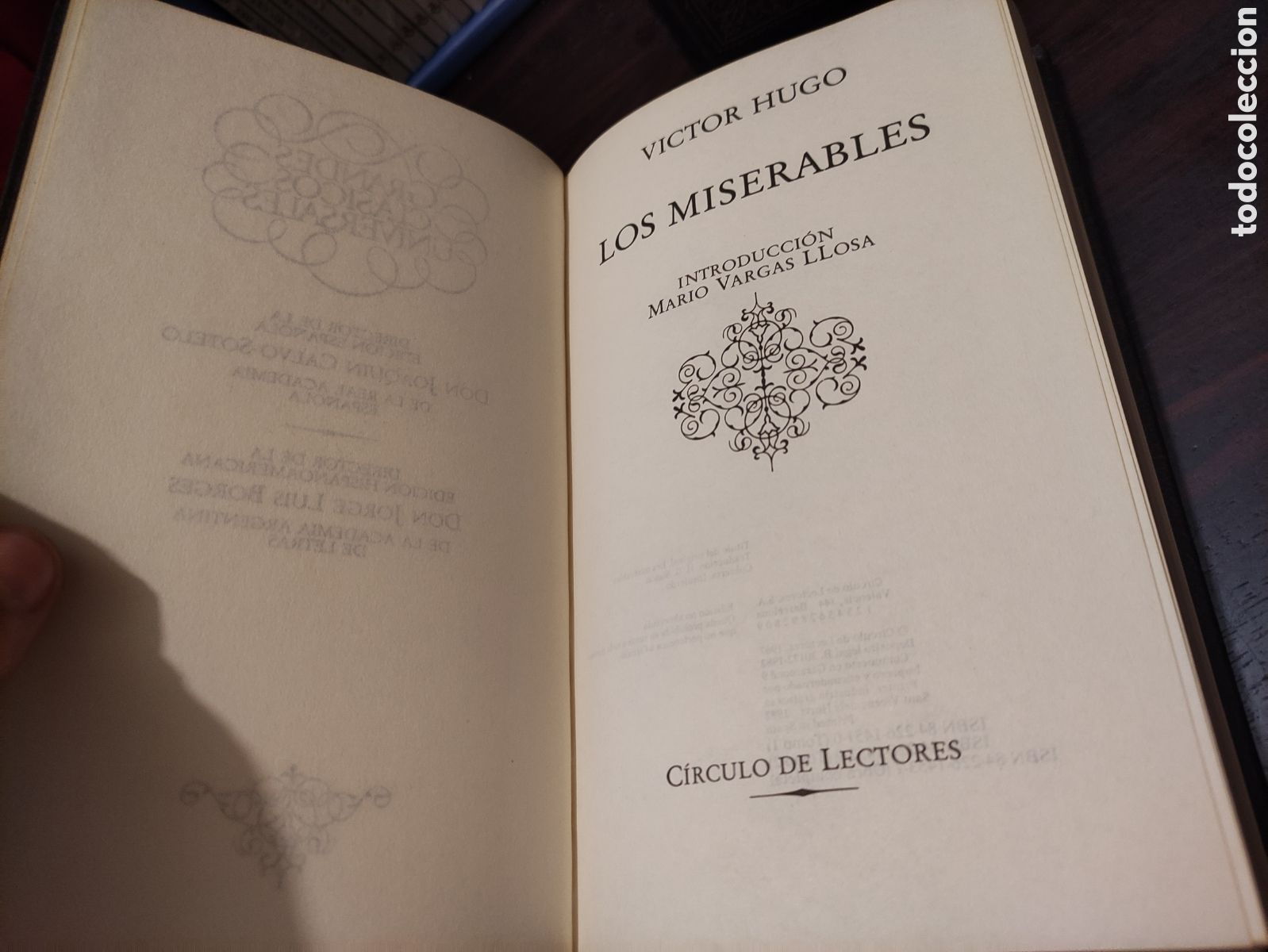 Libros de segunda mano: VICTOR HUGO - LOS MISERABLES - CIRCULO DE LECTORES - Obra Completa I y II - Foto 6