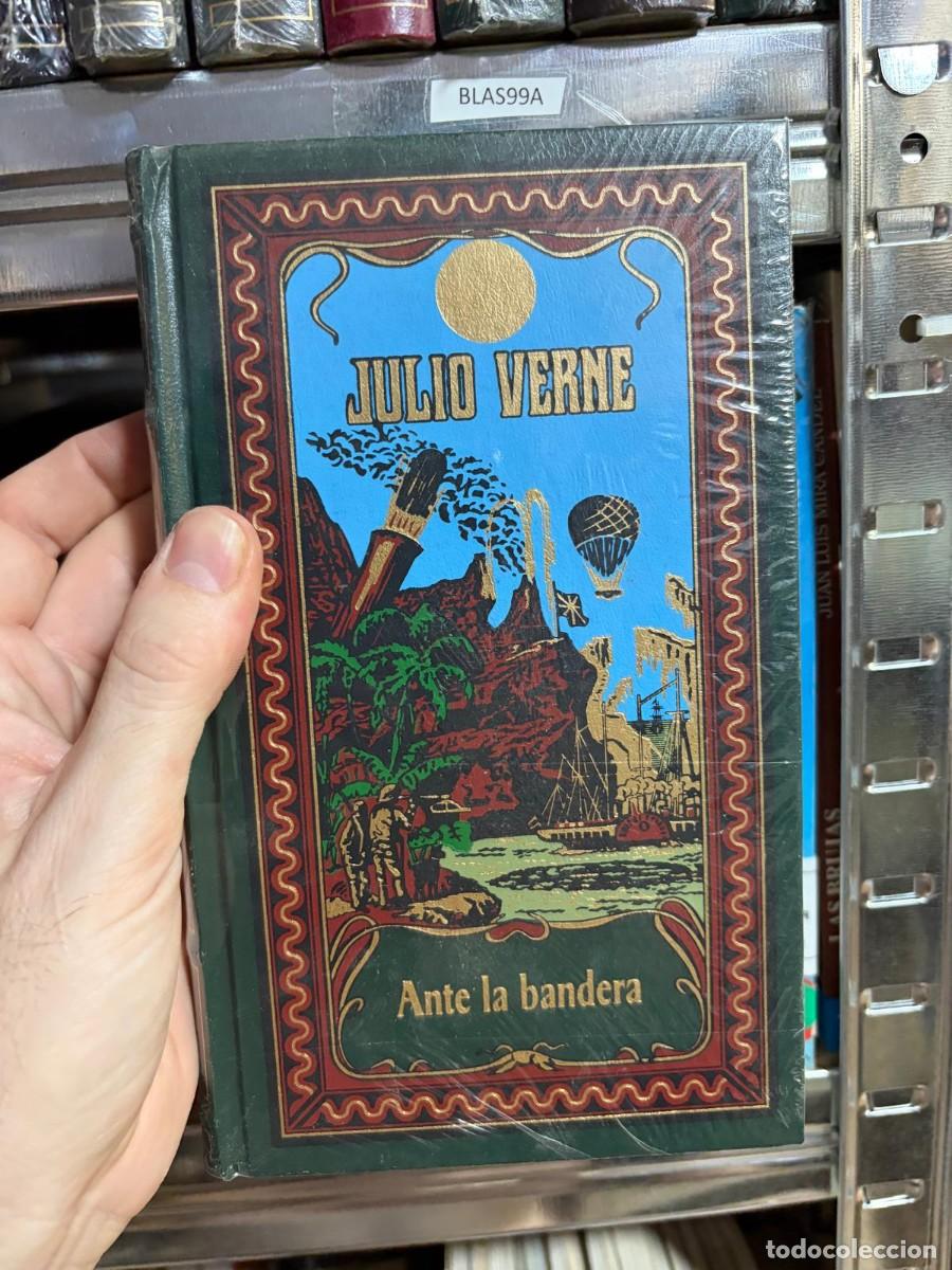 Libros de segunda mano: BLAS99A Julio Verne &mdash; Ante la bandera