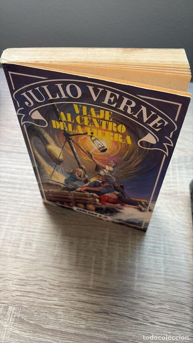 Libros de segunda mano: Julio Verne, Viaje al centro de la tierra