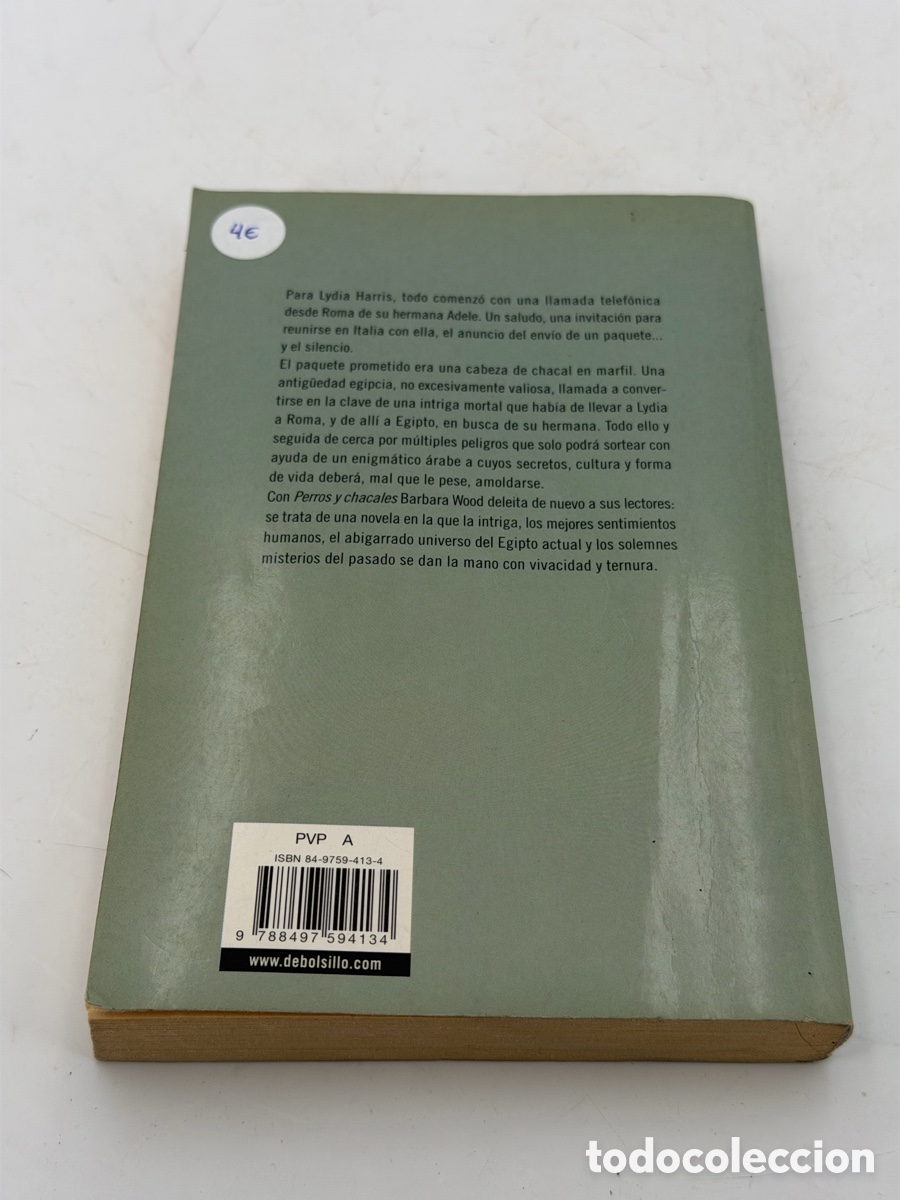 Libros de segunda mano: Libro Perros y Chacales - Foto 3