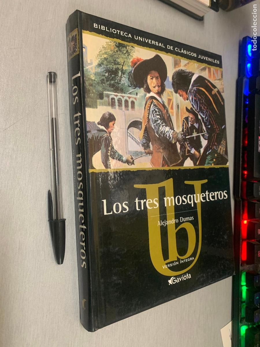 Libros de segunda mano: LOS TRES MOSQUETEROS / ALEJANDRO DUMAS / ED. GAVIOTA 2001