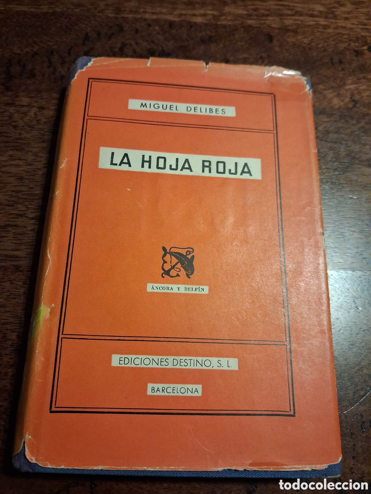 Libros de segunda mano: La hoja roja, Miguel Delibes (con su dedicatoria) - Foto 2