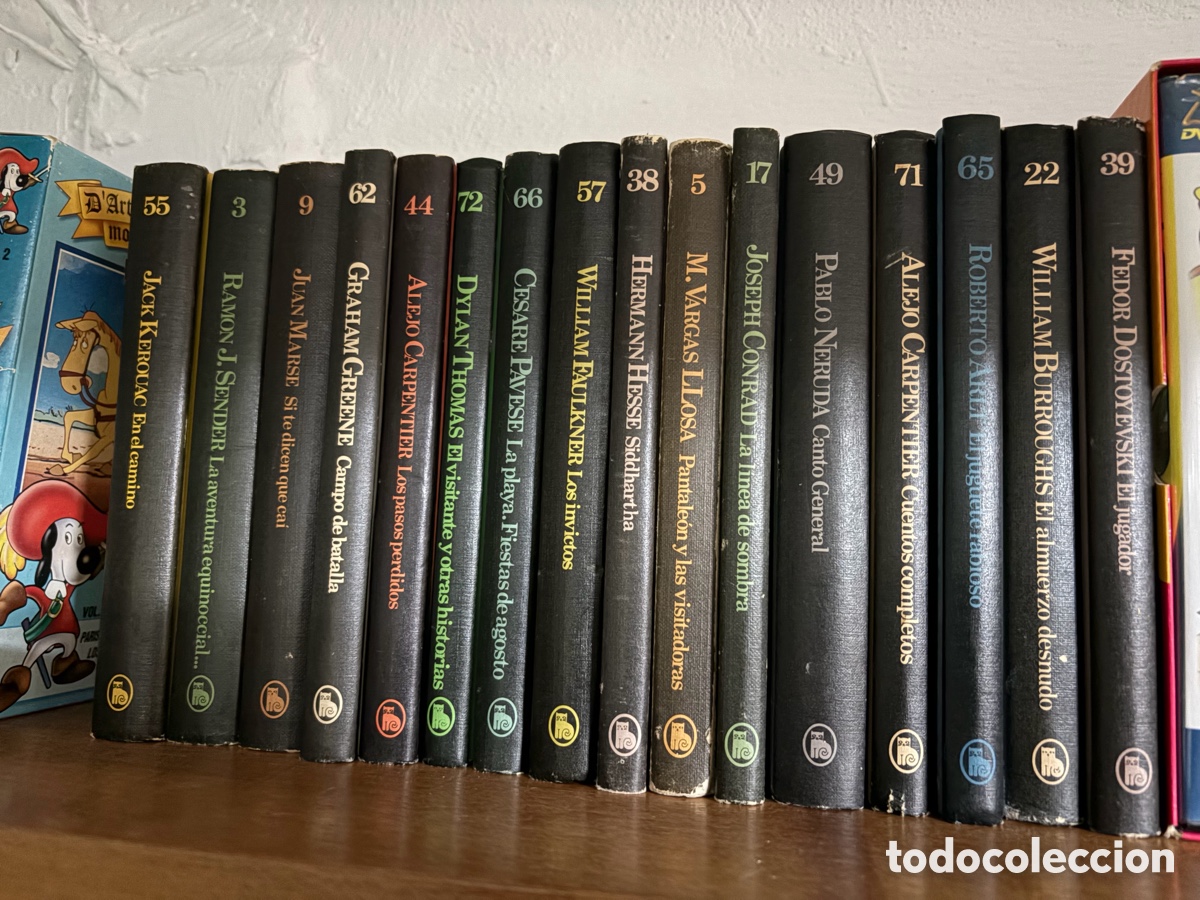 Libros de segunda mano: Lote 16 novelas libros club bruguera Neruda Carpentier pavese Faulkner Burroughs Dostoievski