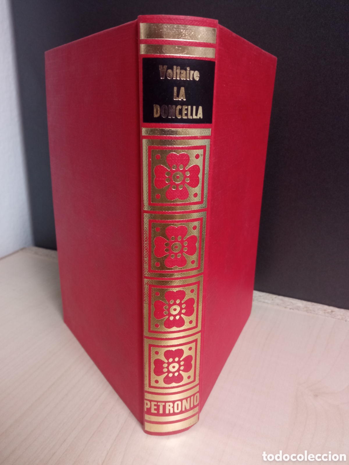 Libros de segunda mano: La Doncella / C&aacute;ndido / VOLTAIRE / Ediciones Petronio 1978 - Foto 2
