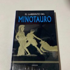 Libros: NUEVO EL LABERINTO DEL MINOTAURO MITOLOGÍA GREDOS. Lote 401016874