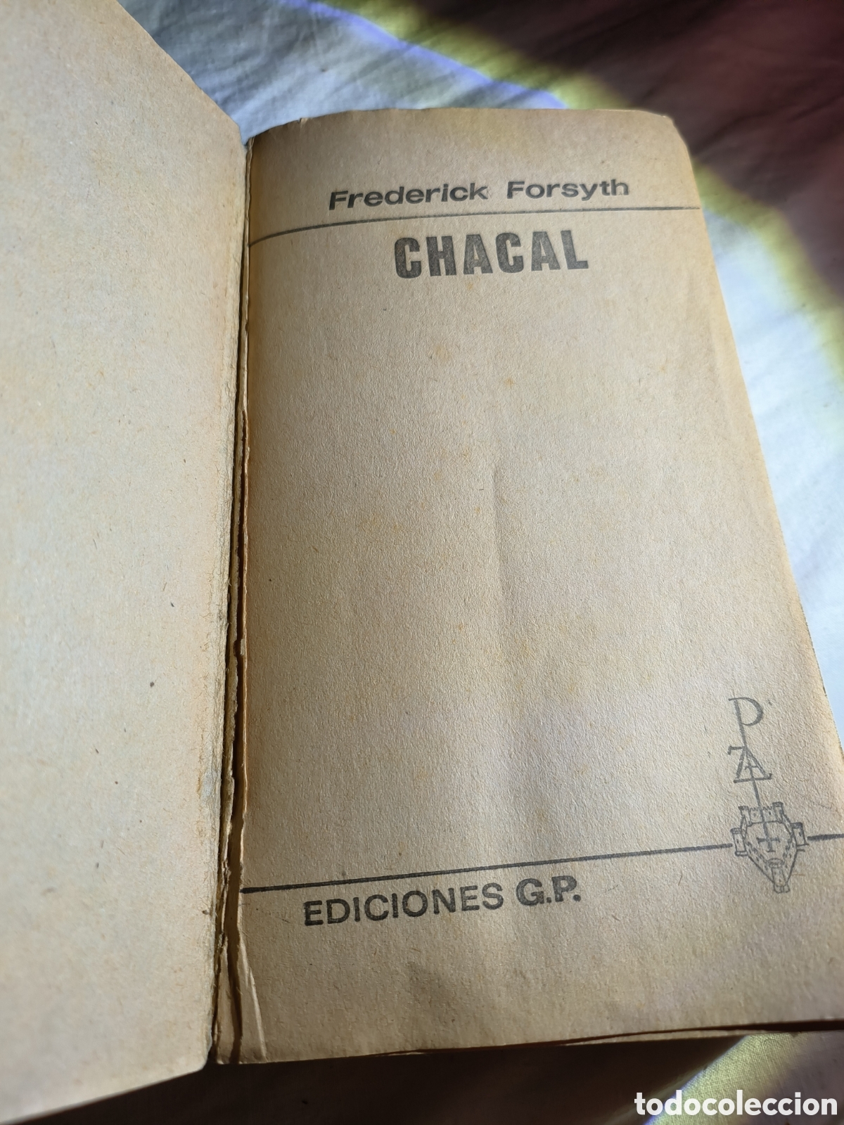 Libros: Chacal - Foto 2