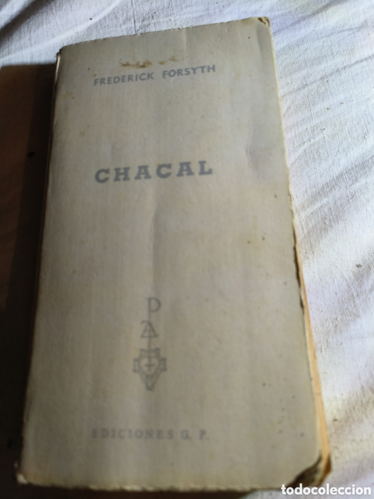 Libros: Chacal - Foto 1