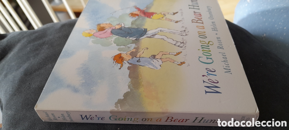 Libros: Were going on a bear Hunt. Michael Rosen - Foto 3