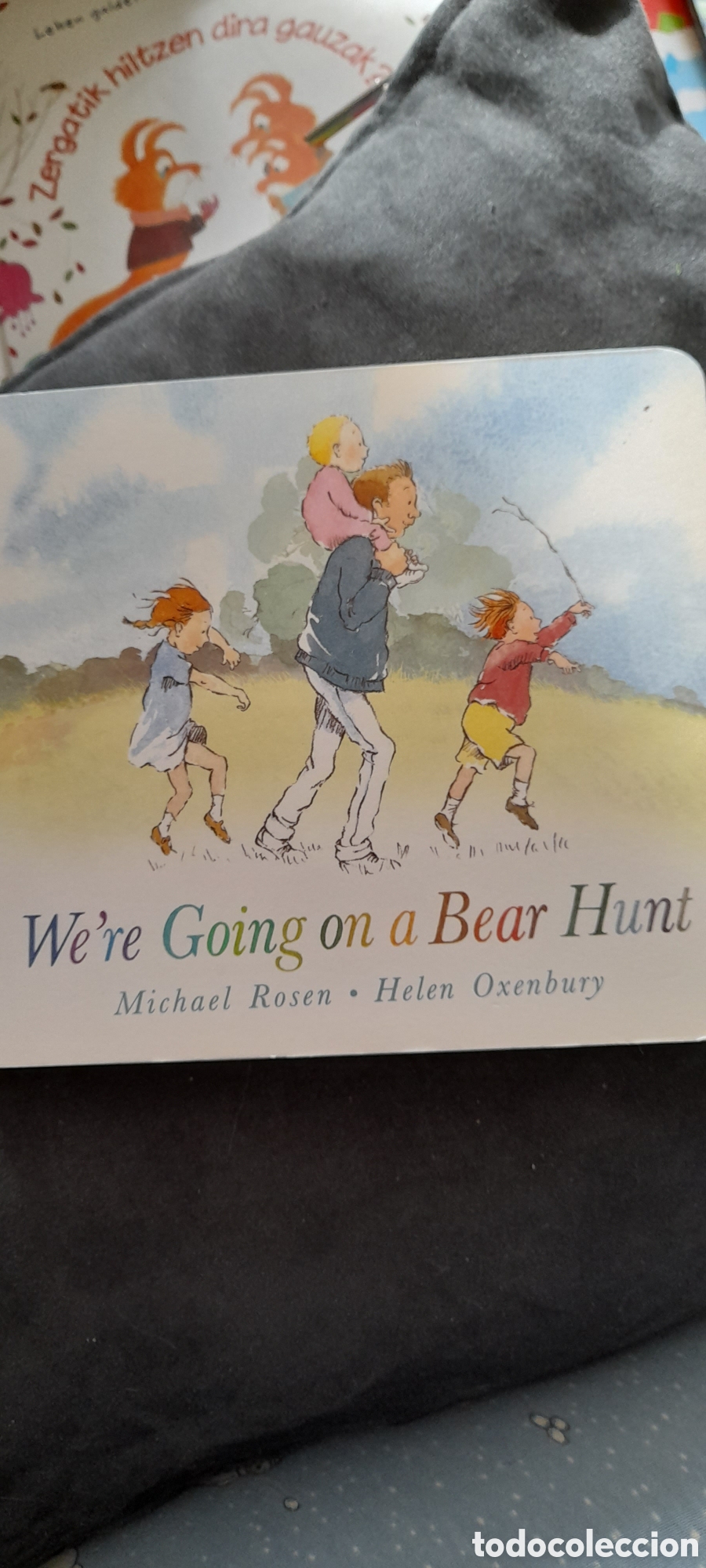 Libros: Were going on a bear Hunt. Michael Rosen - Foto 1