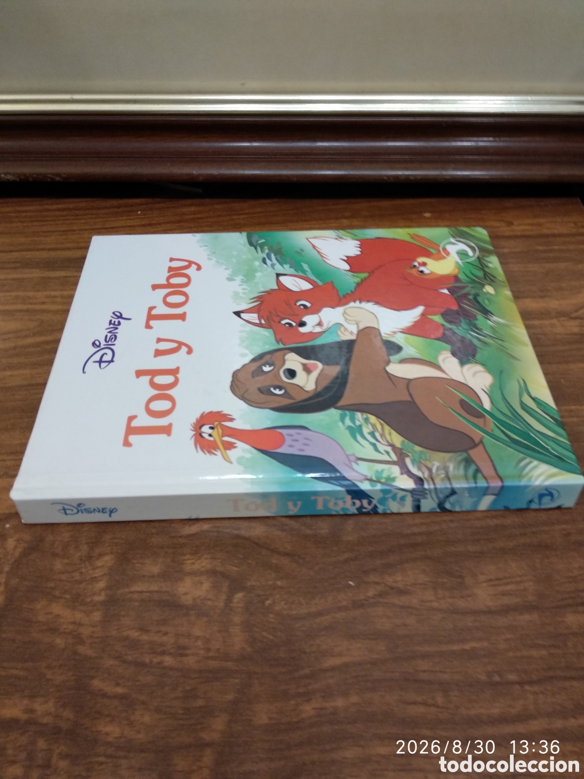 Libros: Libro:Tod y Toby, Disney - Foto 3