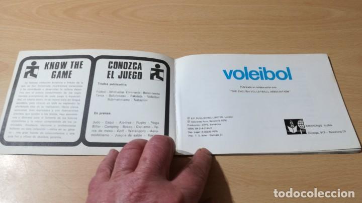 Coleccionismo deportivo: VOLEIBOL - CONOZCA EL JUEGO - EDICIONES AURA &Ntilde;202 - Foto 3