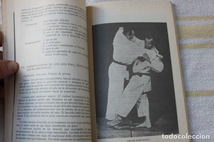 Coleccionismo deportivo: TECNICAS DE COMBATE DE JUDO COMO BASE DE LA DEFENSA PERSONAL: EDICIONES BARNAVEN C.A. - Foto 3