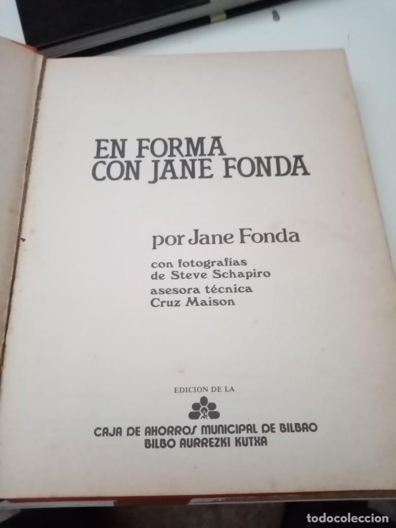 Coleccionismo deportivo: EN FORMA CON JANE FONDA. EST2B2 - Foto 2