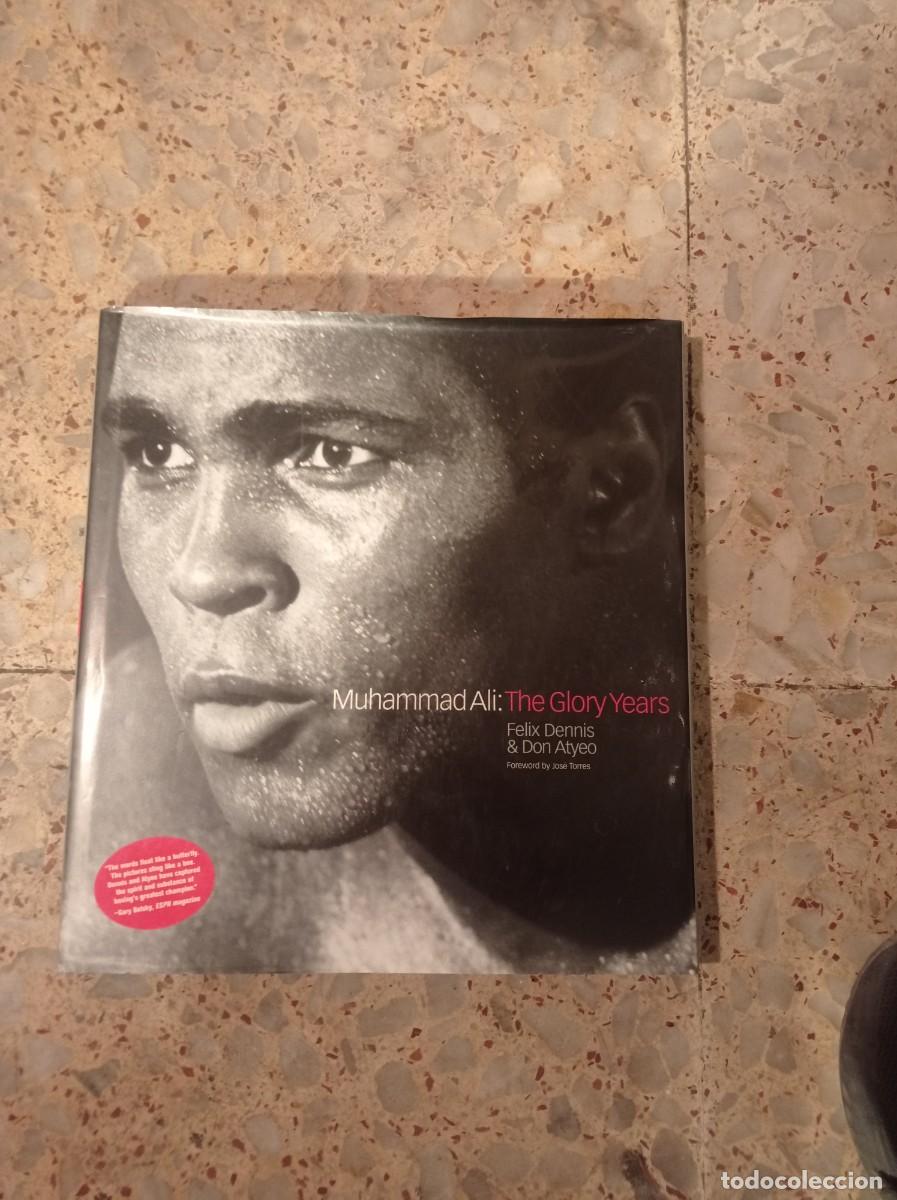 Coleccionismo deportivo: Antiguo libro del boxeador Muhammad ali - Foto 1