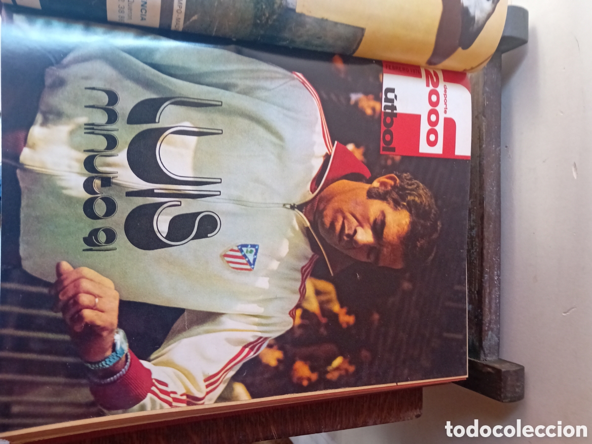 Coleccionismo deportivo: volumen revista 2000 olimpiadas Atl&eacute;tico de madrid Vicente del bosque