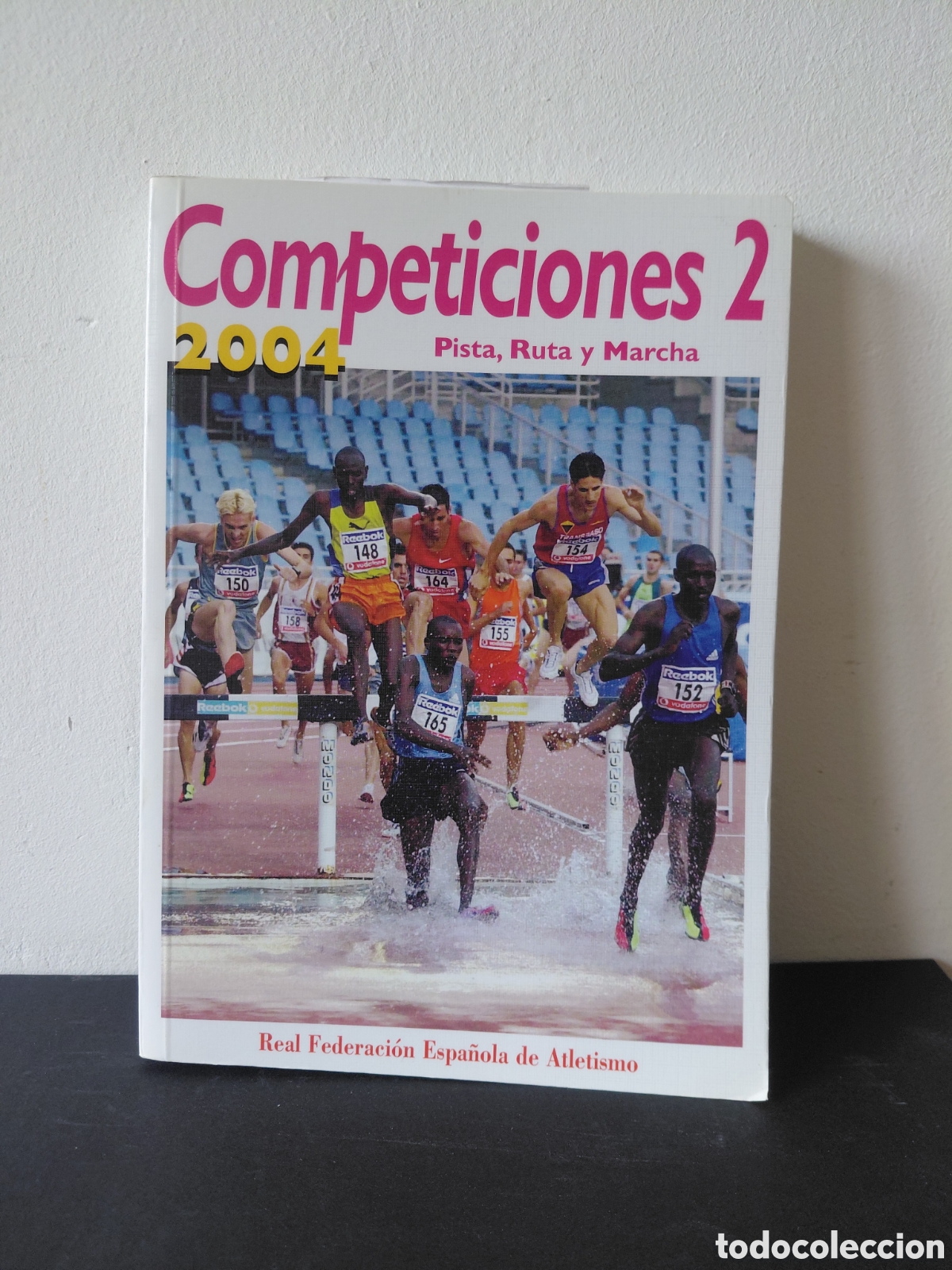 Coleccionismo deportivo: ATLETISMO - COMPETICIONES 2 A&Ntilde;O 2004 - PISTA RUTA Y MARCHA - FEDE ESPA&Ntilde;OLA DE ATLETISMO